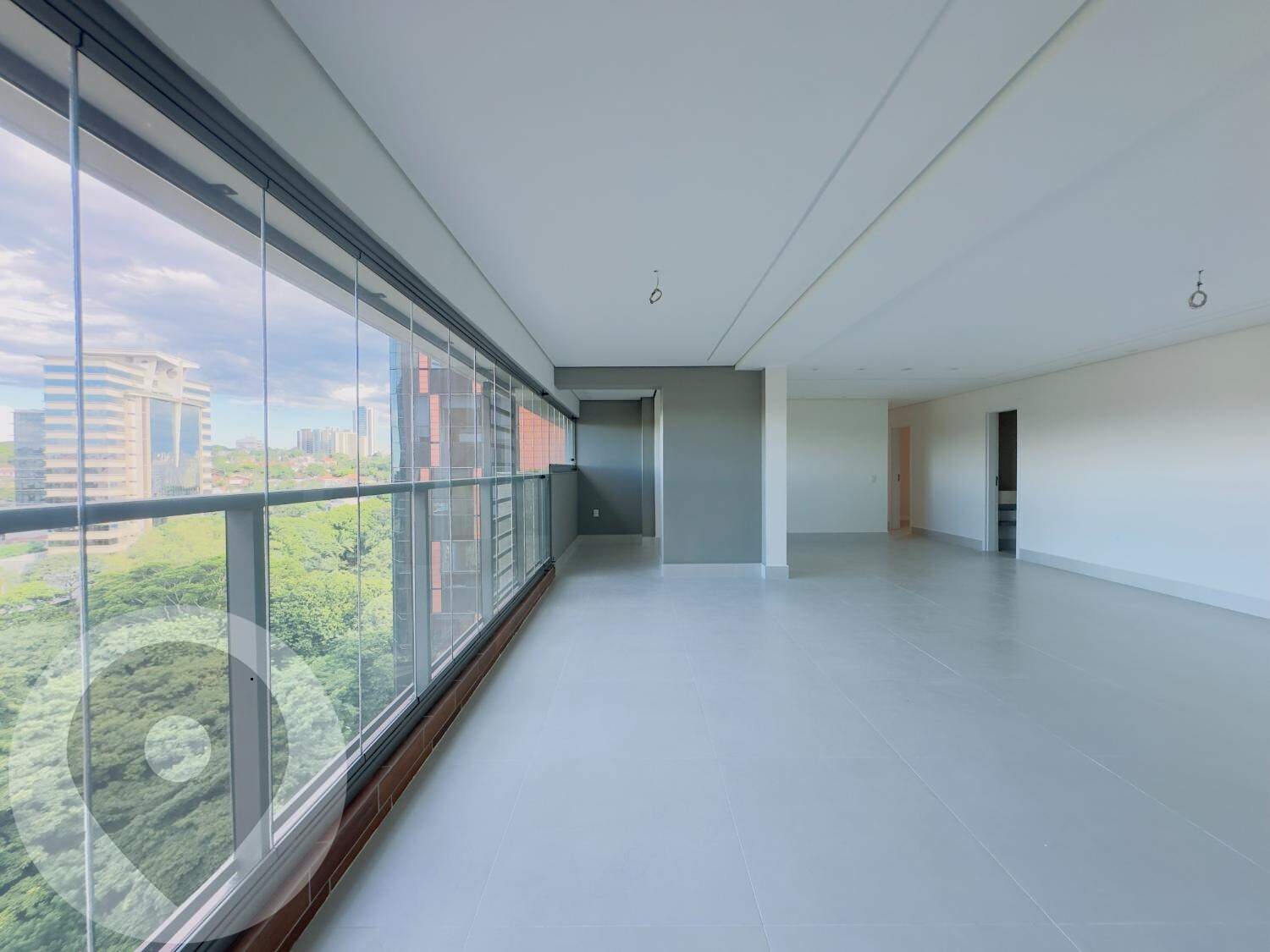 Apartamento à venda no bairro Cambuí: 