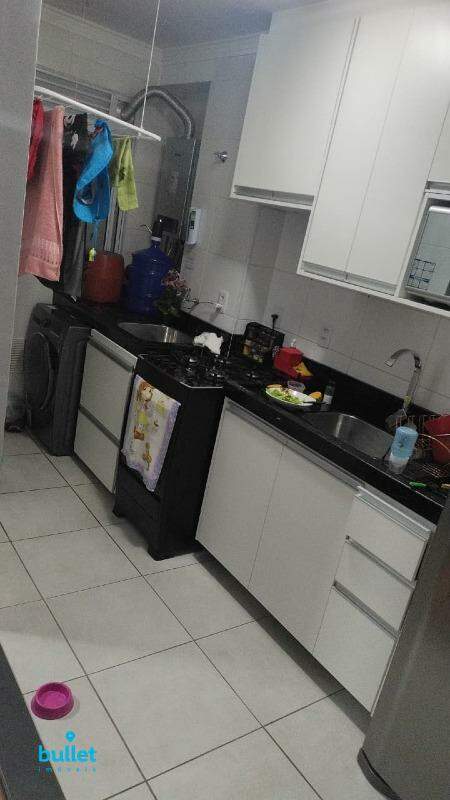 Apartamento à venda no bairro Parque Industrial: 