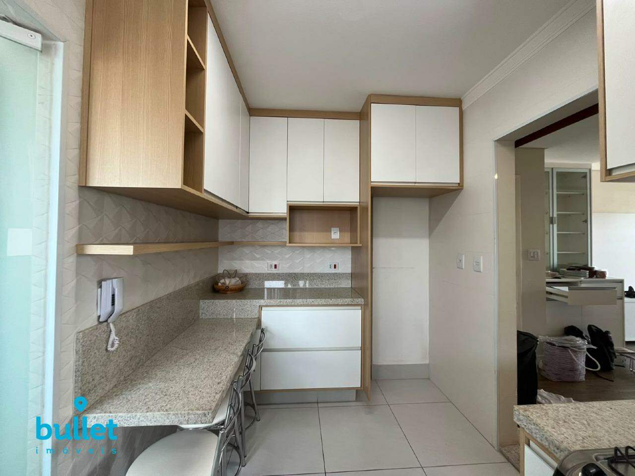 Apartamento à venda no bairro Vila Industrial: 