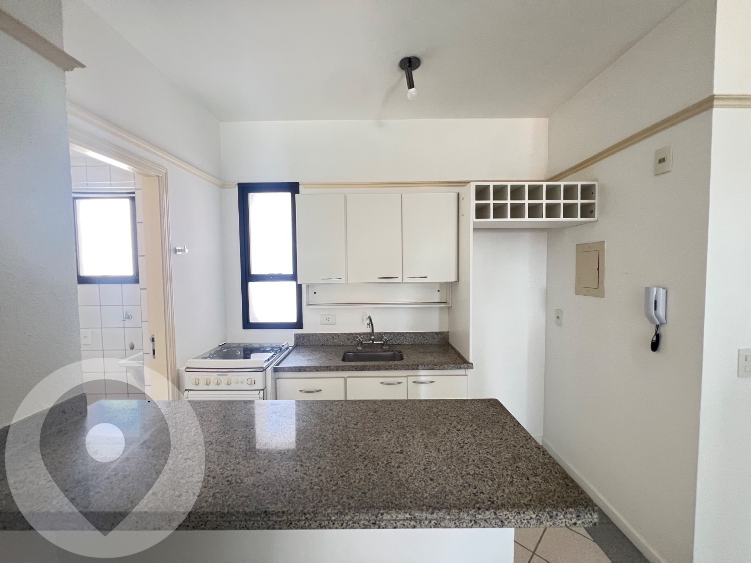 Apartamento para aluguel no bairro Cambuí: 
