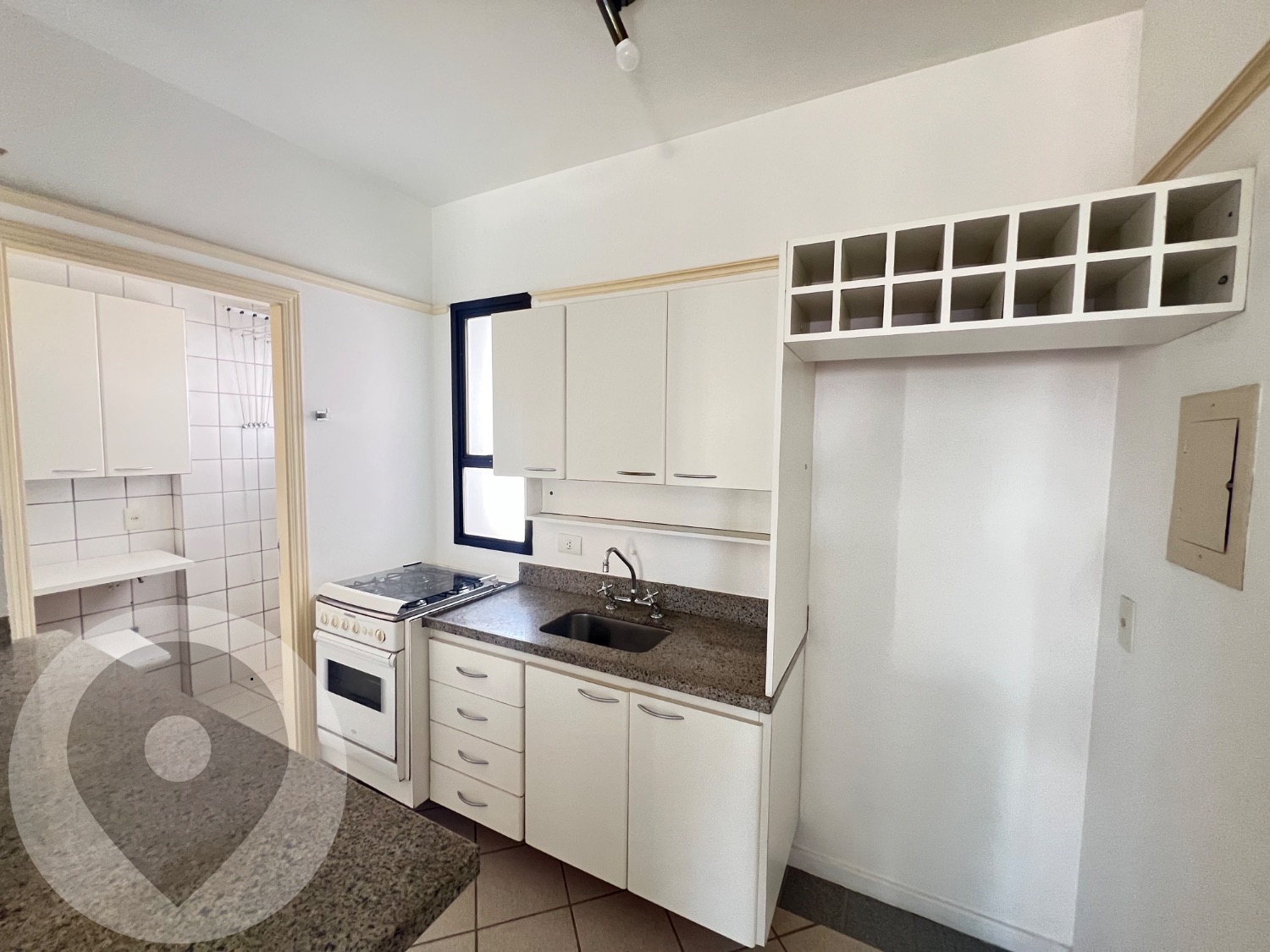 Apartamento para aluguel no bairro Cambuí: 