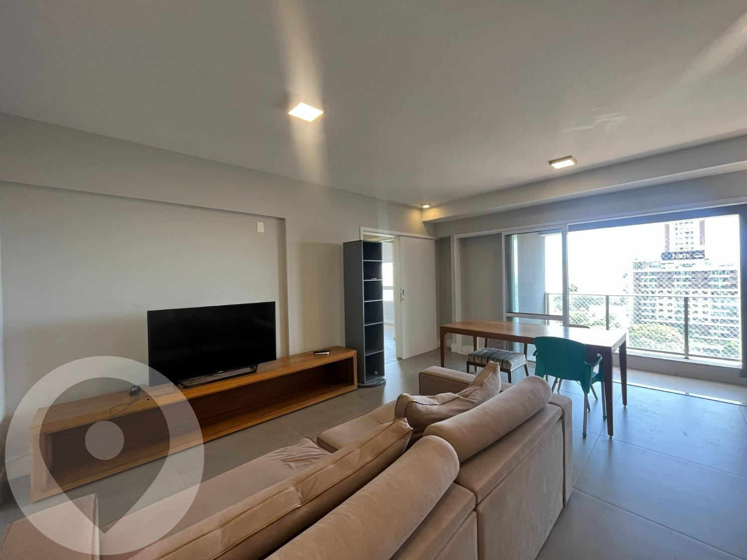 Apartamento para aluguel no Cambuí: 