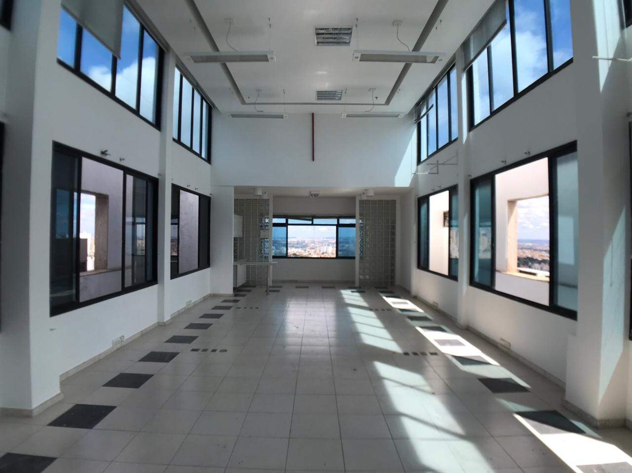 Andar para aluguel no Buritis: 