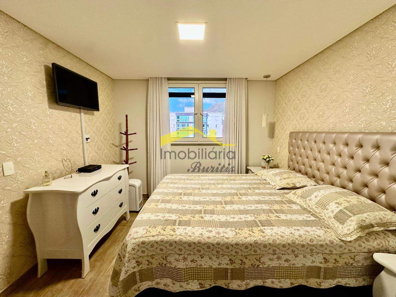 Apartamento à venda no Buritis: 