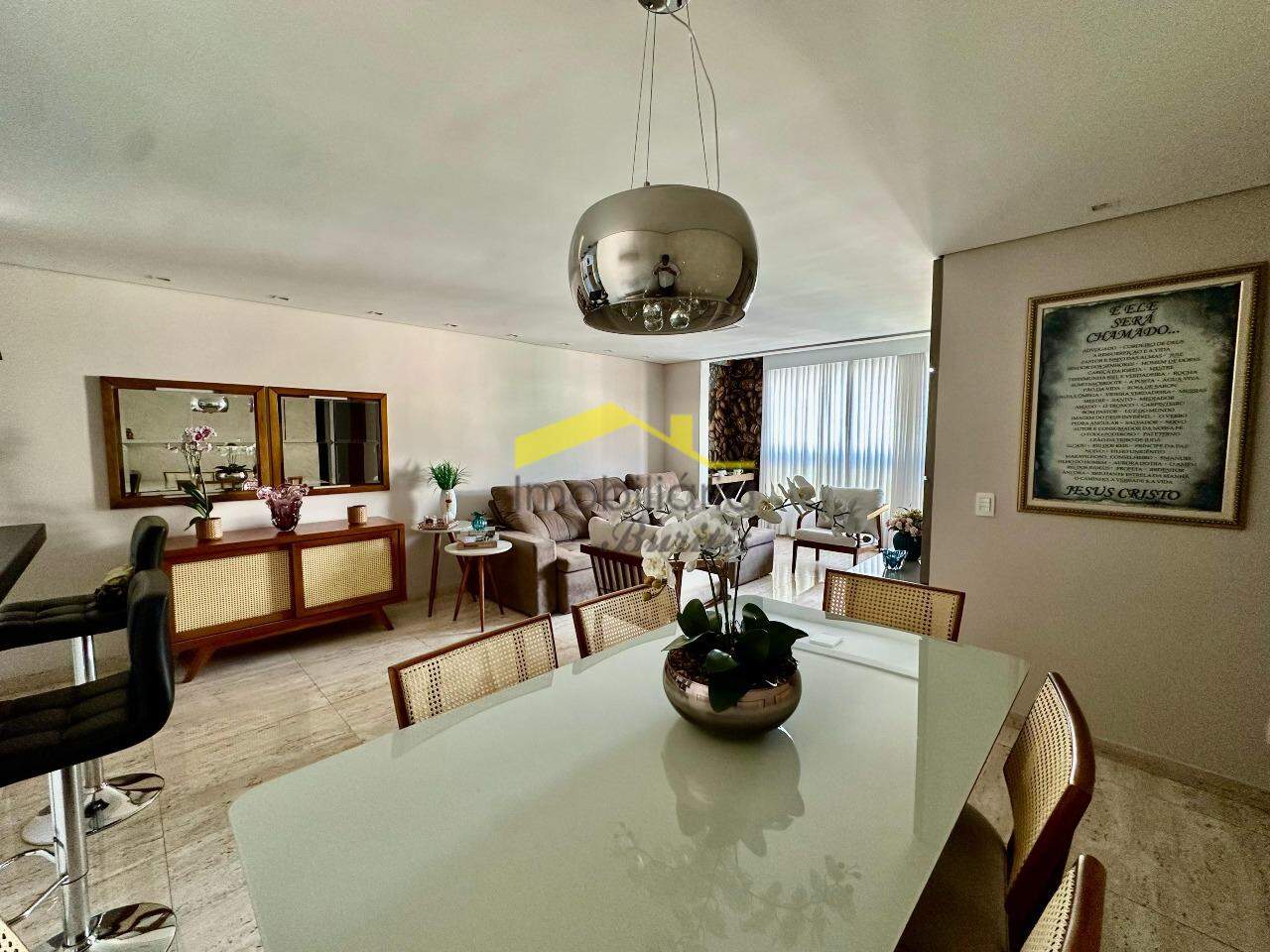 Apartamento à venda no Buritis: 