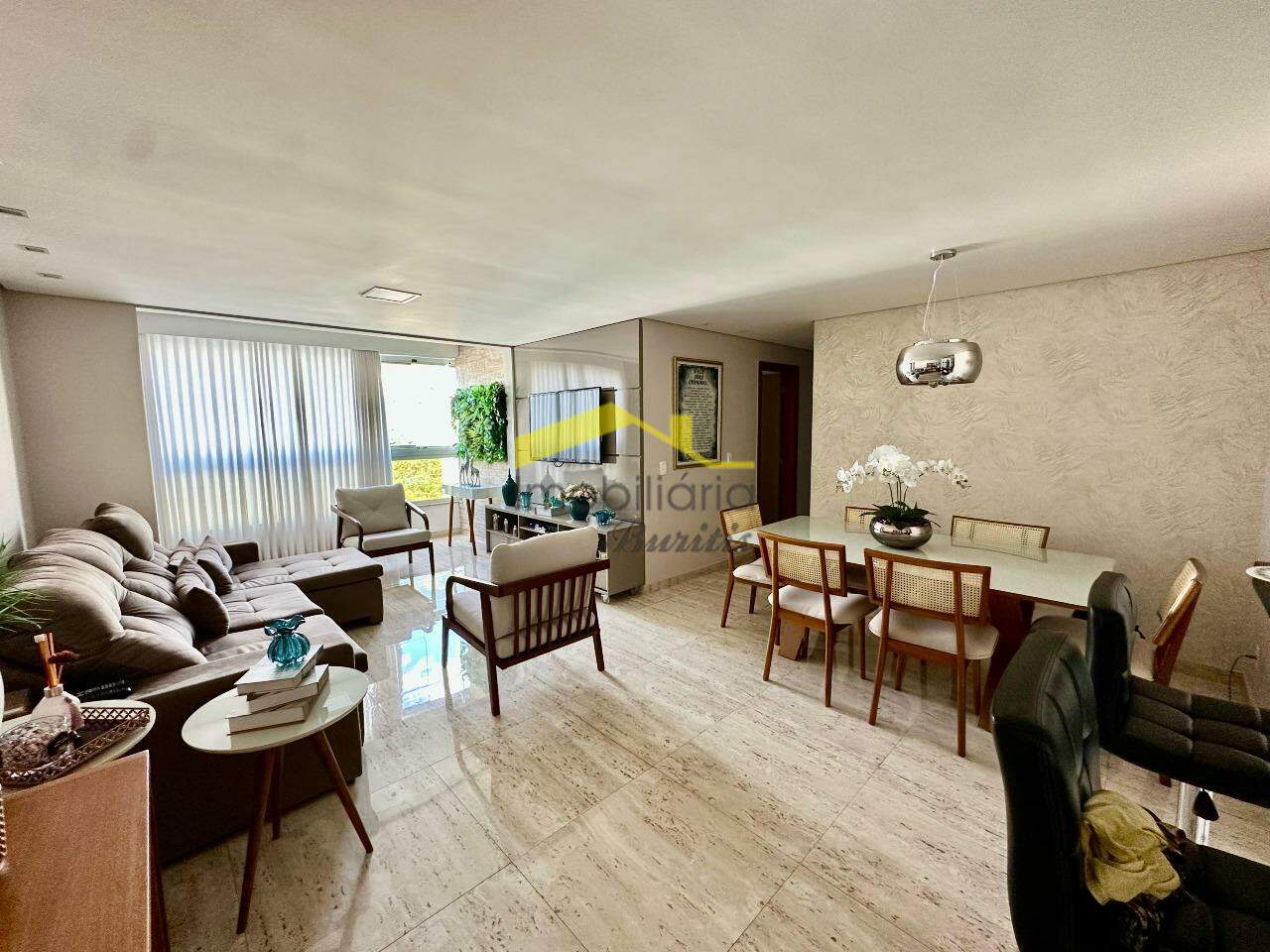 Apartamento à venda no Buritis: 