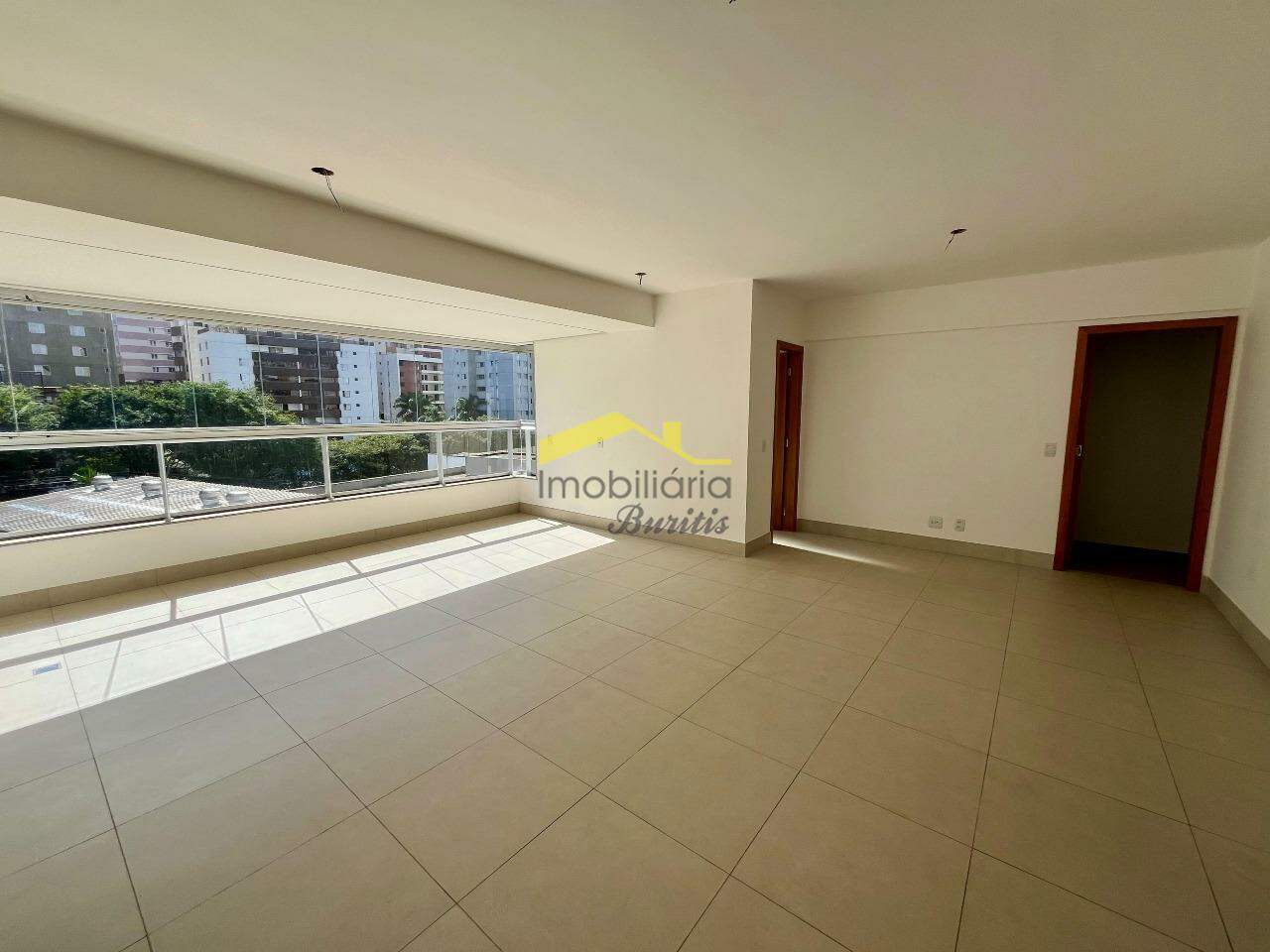 Apartamento à venda no Buritis: 