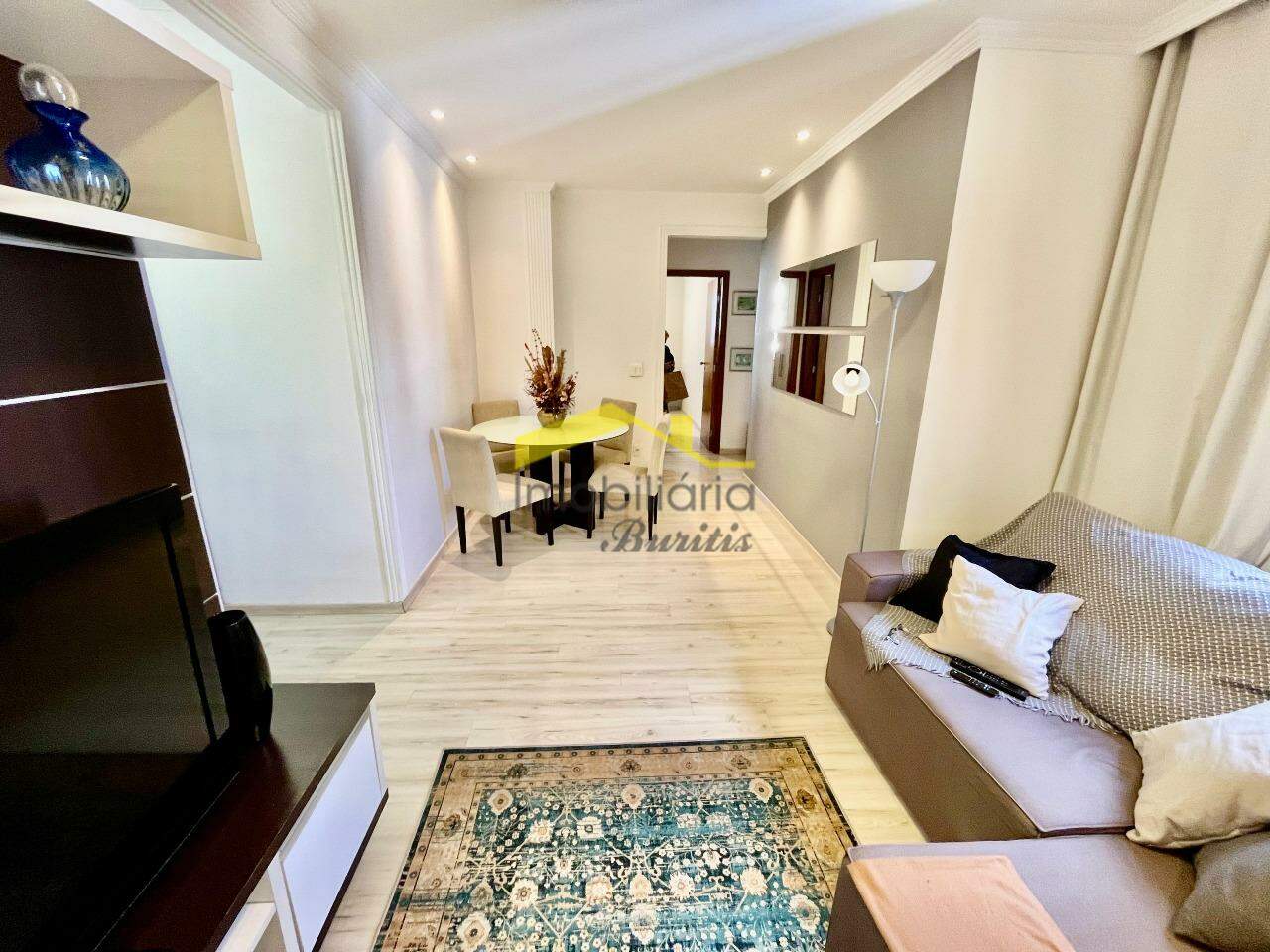 Apartamento à venda no Buritis: 