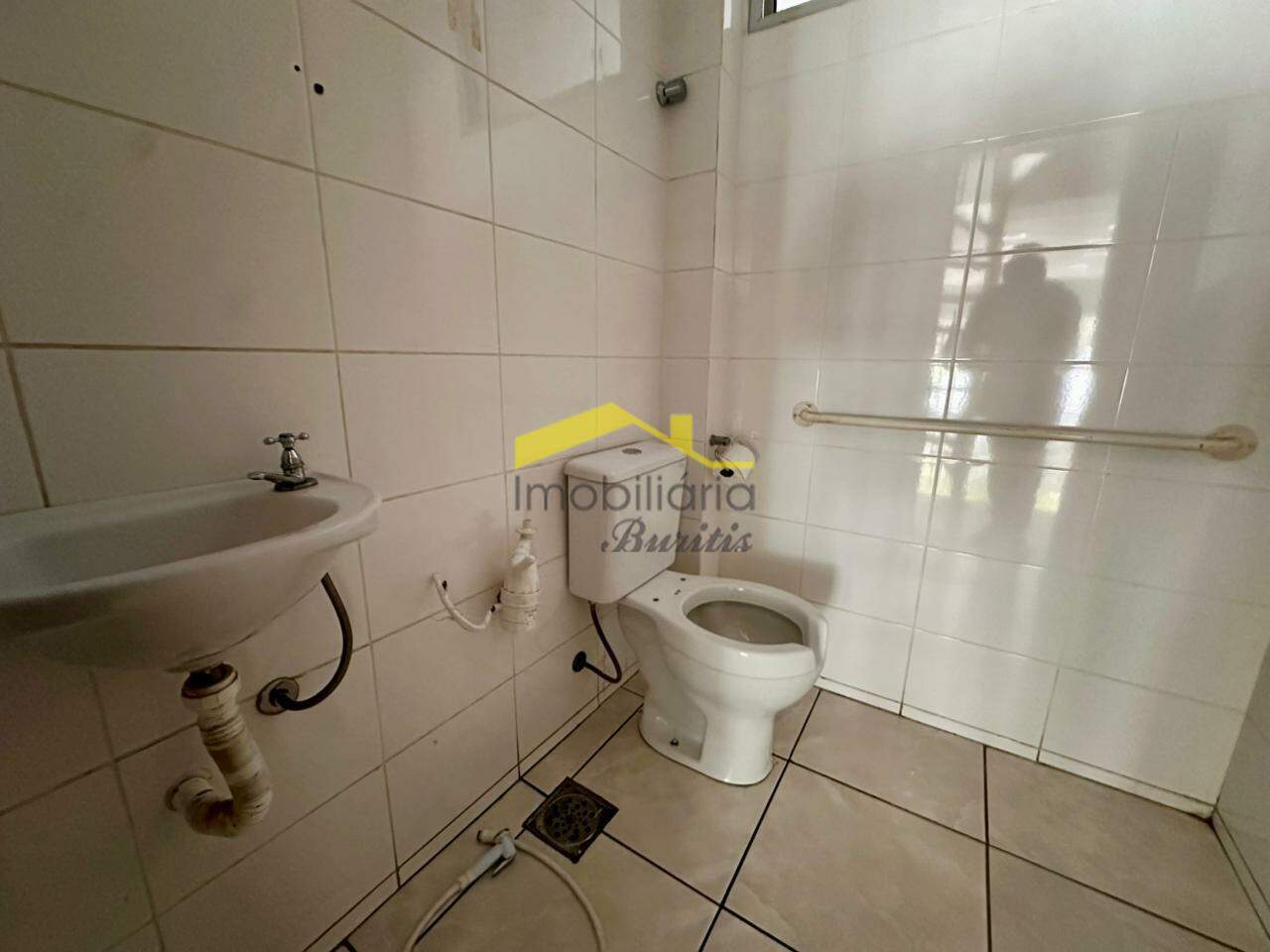 Loja para aluguel no Buritis: 