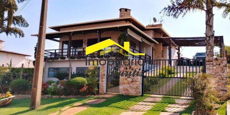 Casa à venda no Balneário Água Limpa: 