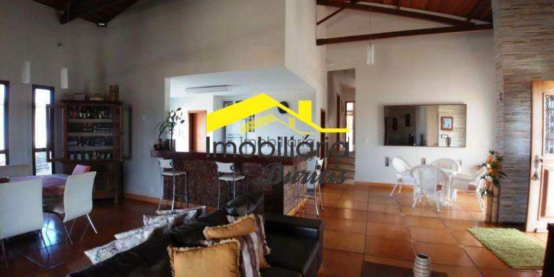 Casa à venda no Balneário Água Limpa: 