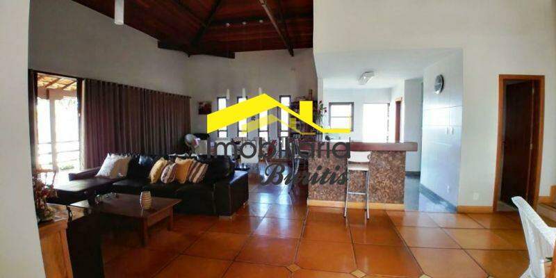 Casa à venda no Balneário Água Limpa: 