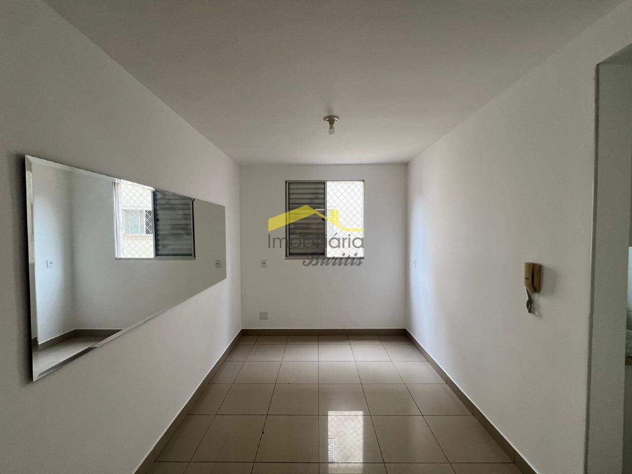 Apartamento para aluguel no Estoril: 