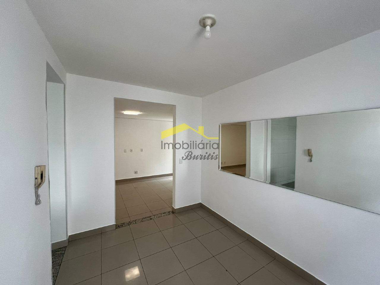 Apartamento para aluguel no Estoril: 