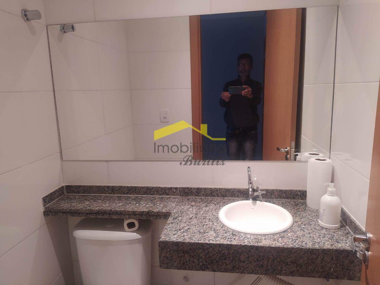 Sala para aluguel no Buritis: 