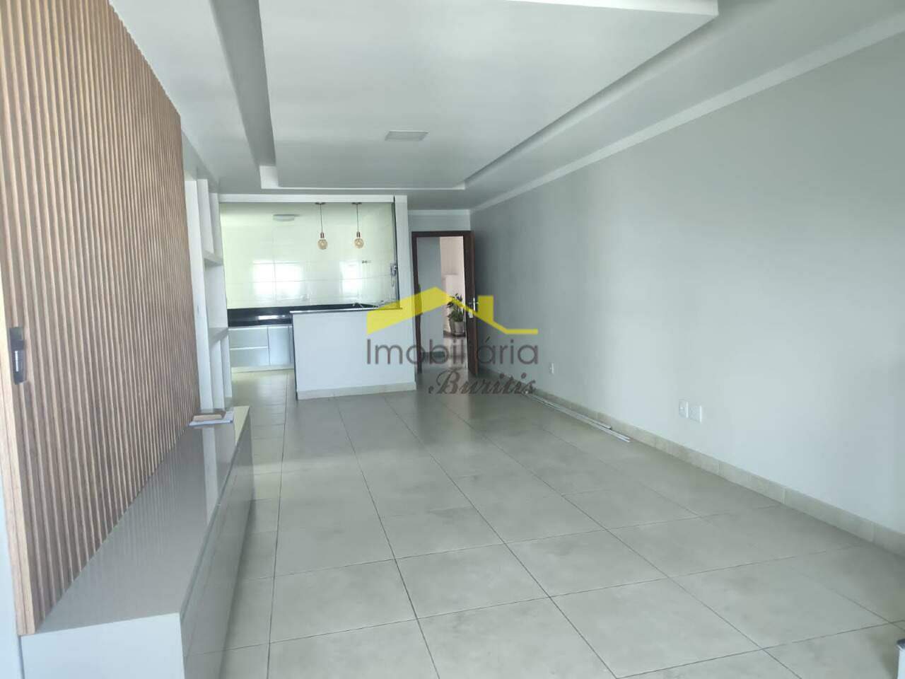 Cobertura à venda no Buritis: Sala 1