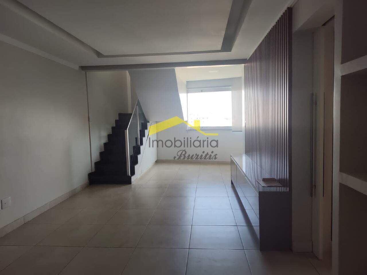 Cobertura à venda no Buritis: Sala 