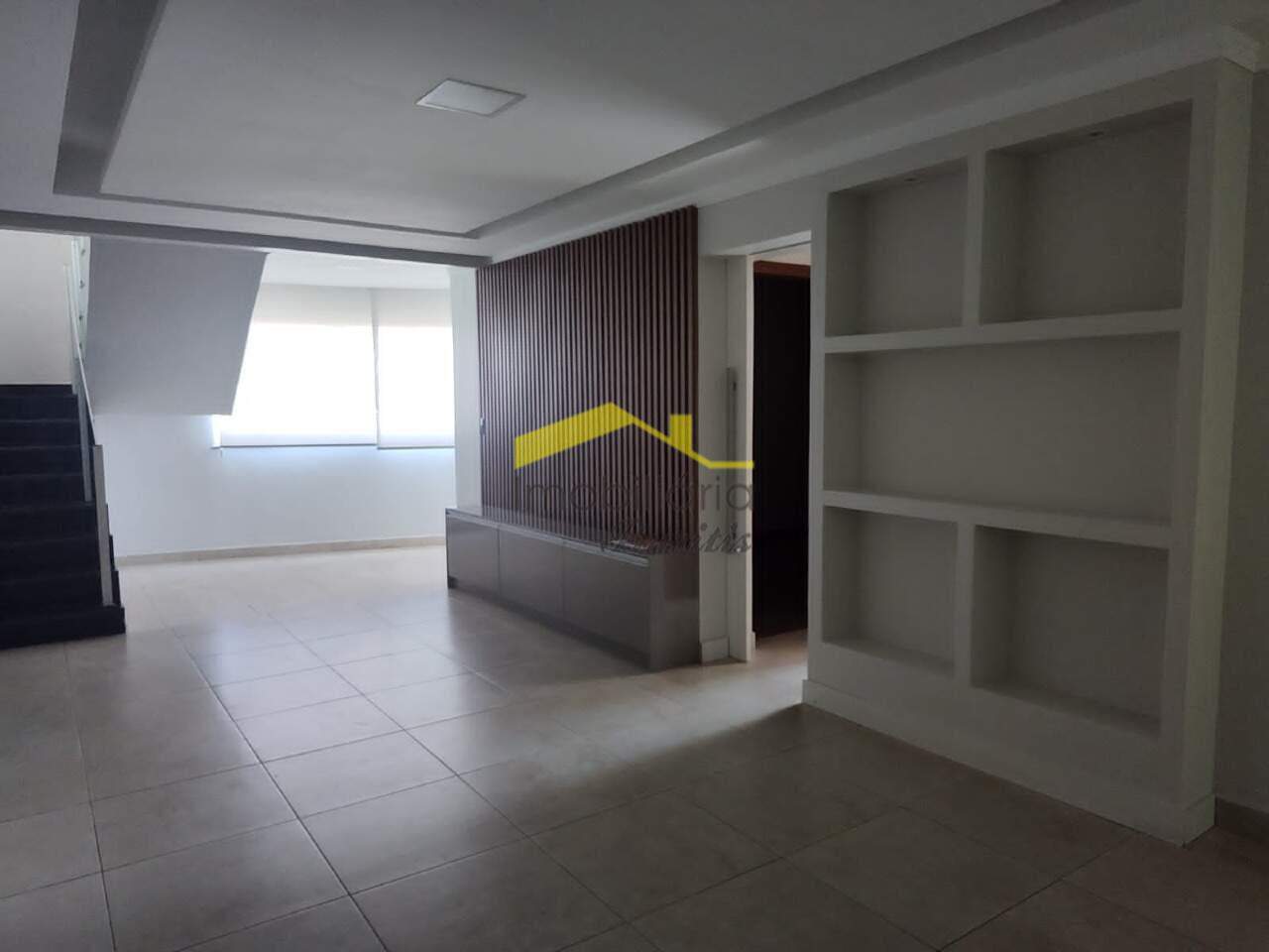 Cobertura à venda no Buritis: Sala 1