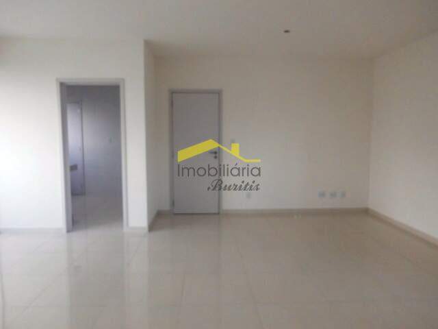 Apartamento à venda no Buritis: 