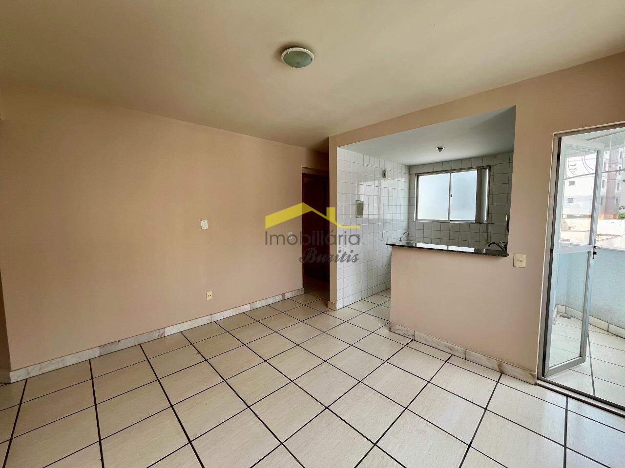 Apartamento para aluguel no Buritis: 