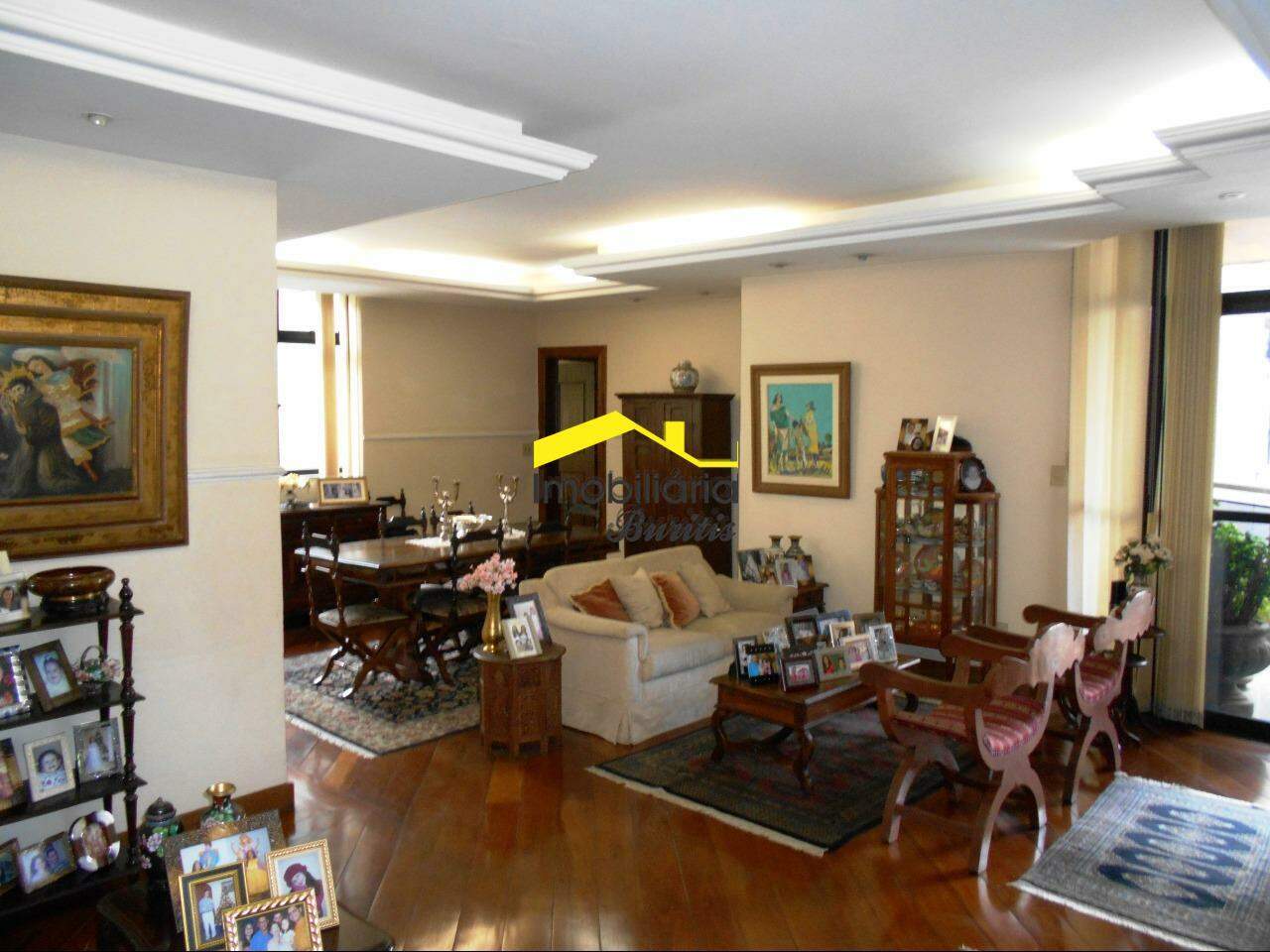 Apartamento à venda no Buritis: 