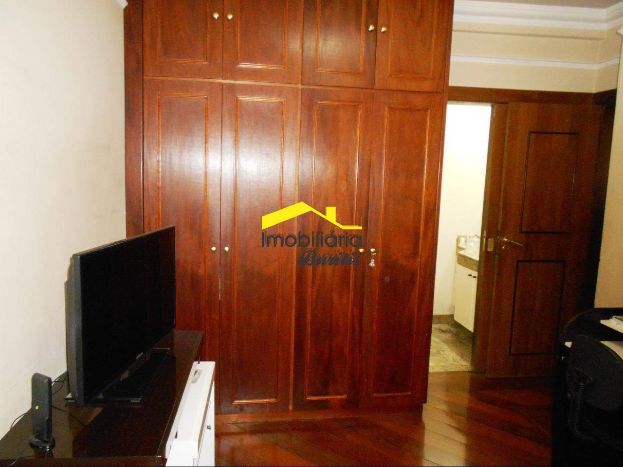 Apartamento à venda no Buritis: 