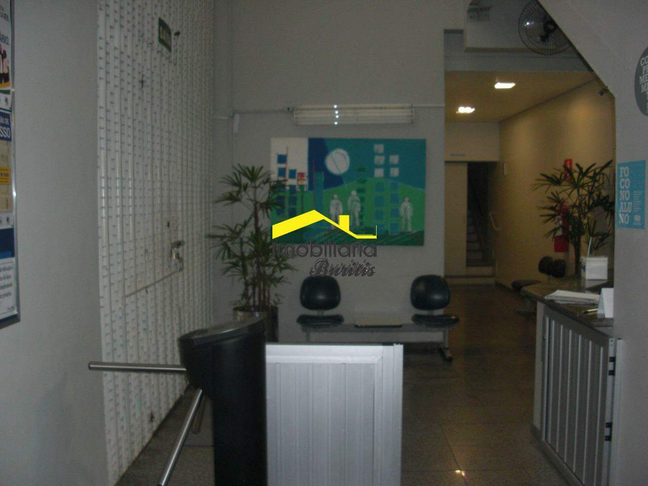 Prédio Comercial à venda no Buritis: 