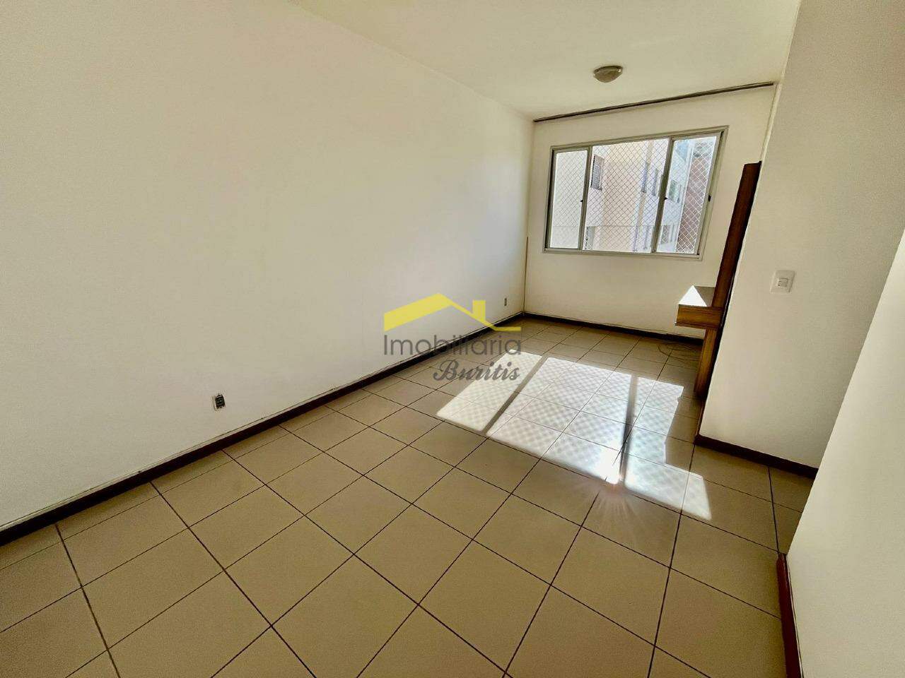 Apartamento para aluguel no Buritis: 