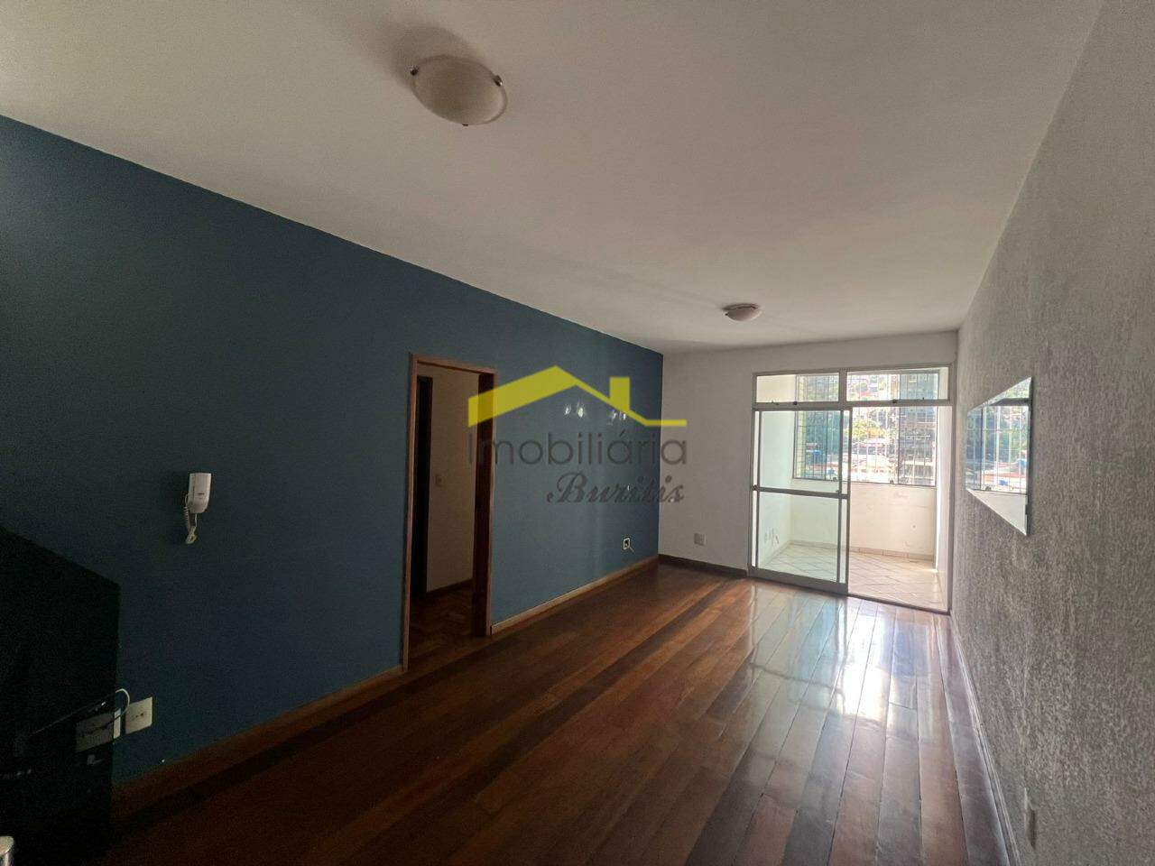 Cobertura para aluguel no Estoril: 