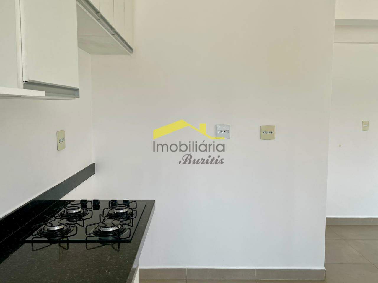 Cobertura para aluguel no Buritis: 