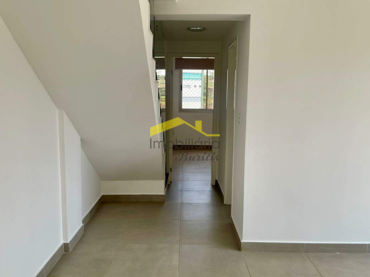 Cobertura para aluguel no Buritis: 