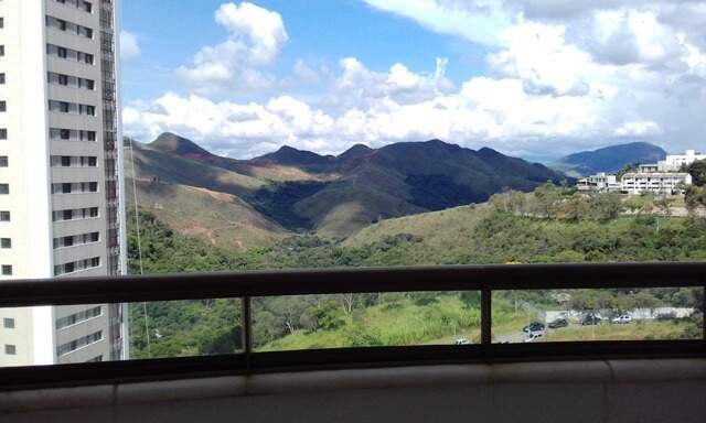 Apartamento à venda no VALE DO SERENO: 