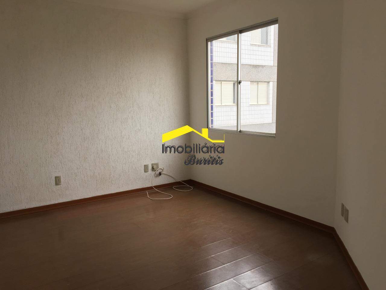 Apartamento para aluguel no Buritis: 