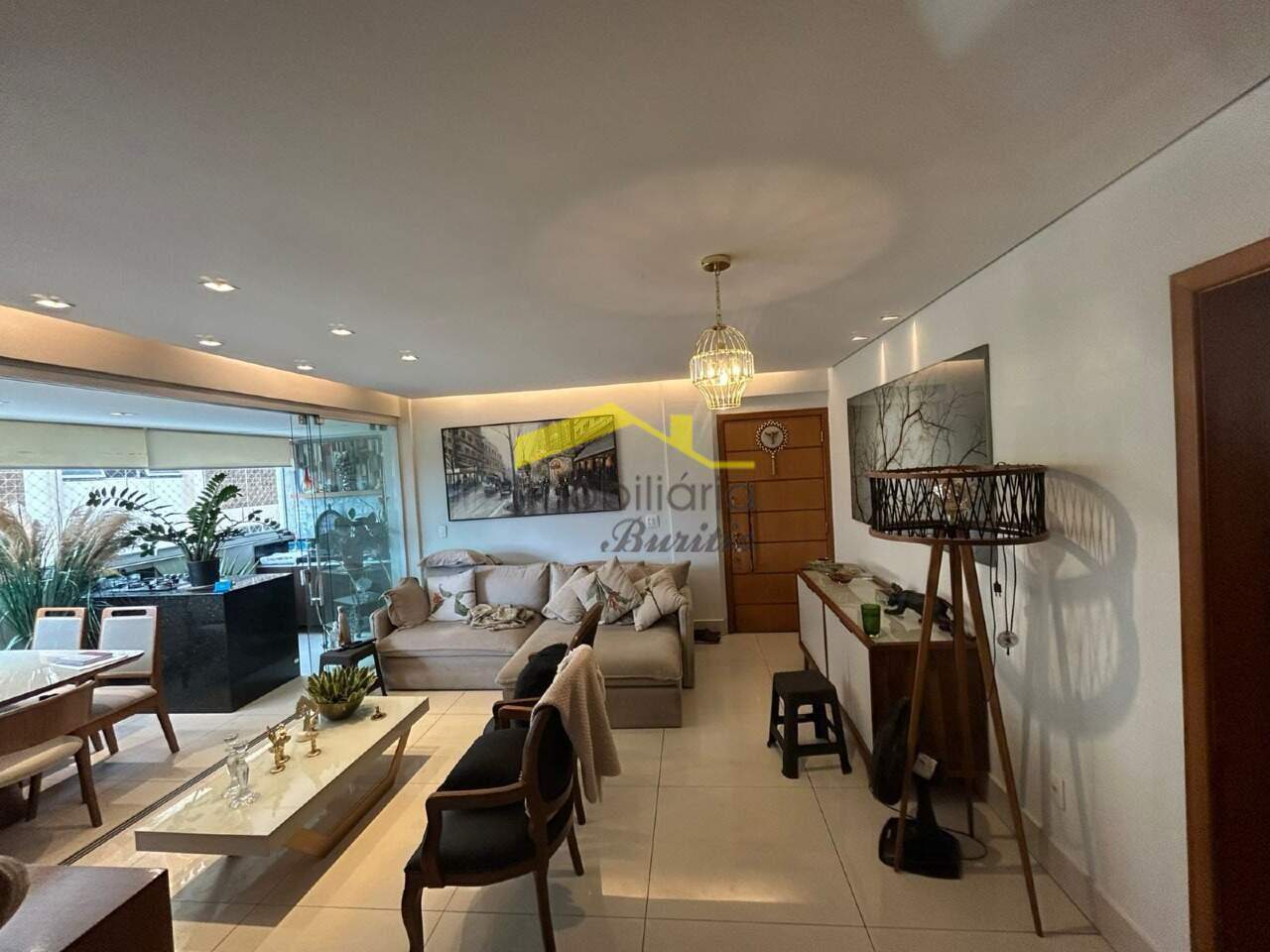 Apartamento à venda no Buritis: 