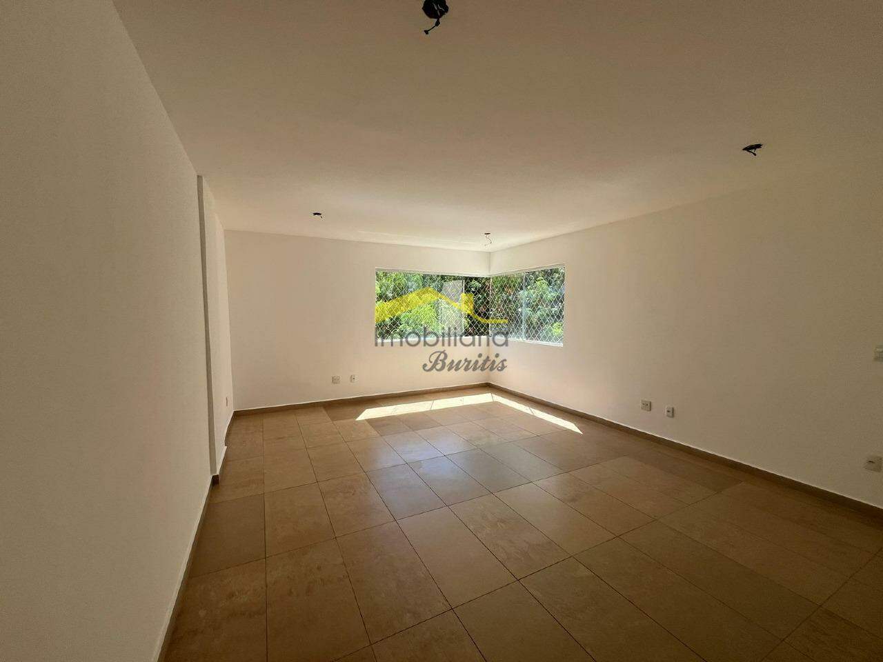 Apartamento para aluguel no Buritis: 