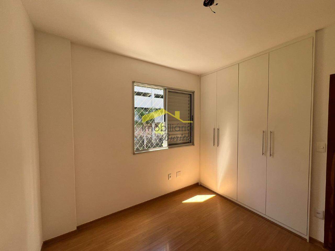 Apartamento para aluguel no Buritis: 