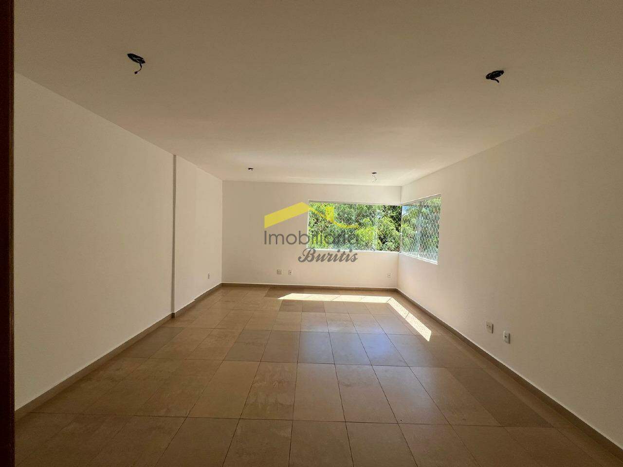 Apartamento para aluguel no Buritis: 