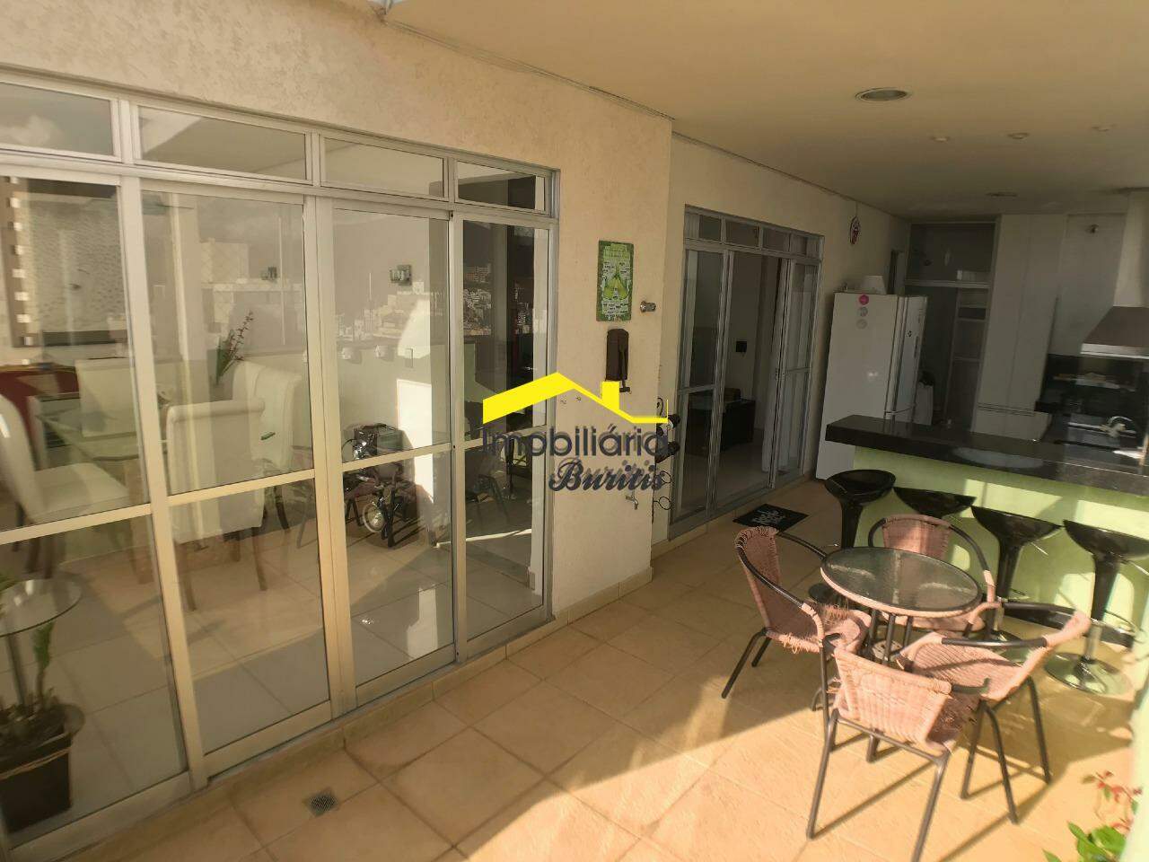 Cobertura à venda no Buritis: 