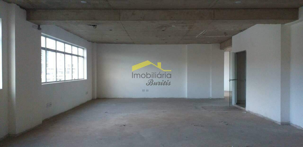 Andar à venda no Estoril: 