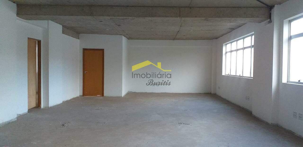 Andar à venda no Estoril: 