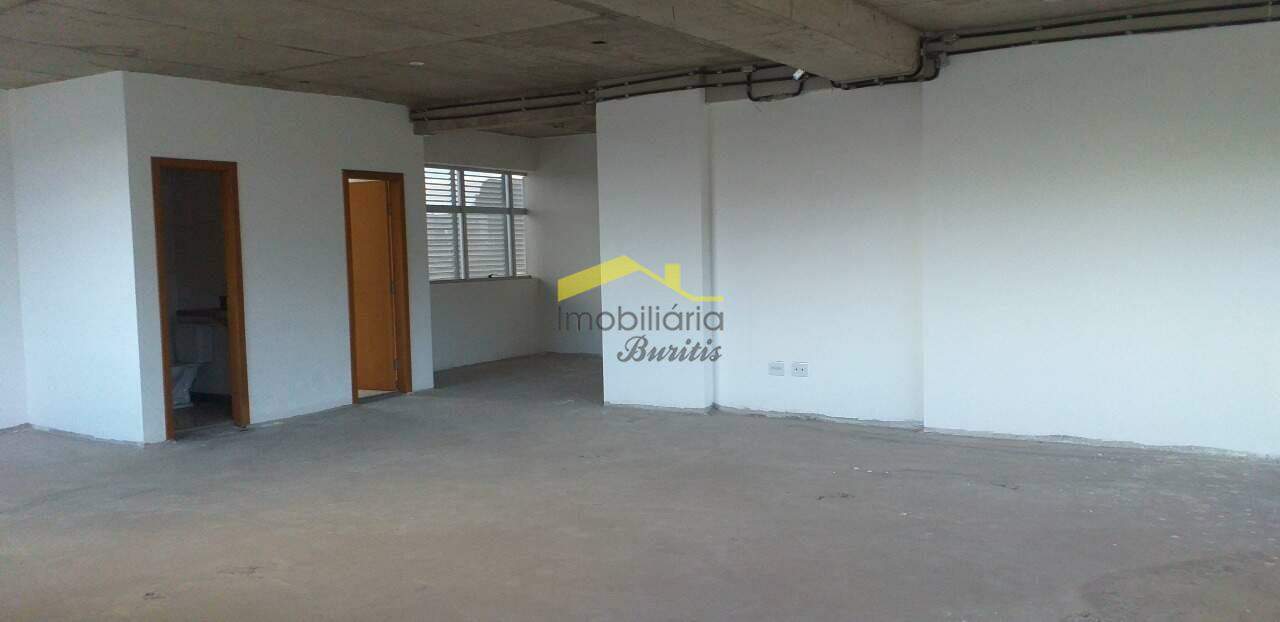 Andar à venda no Estoril: 