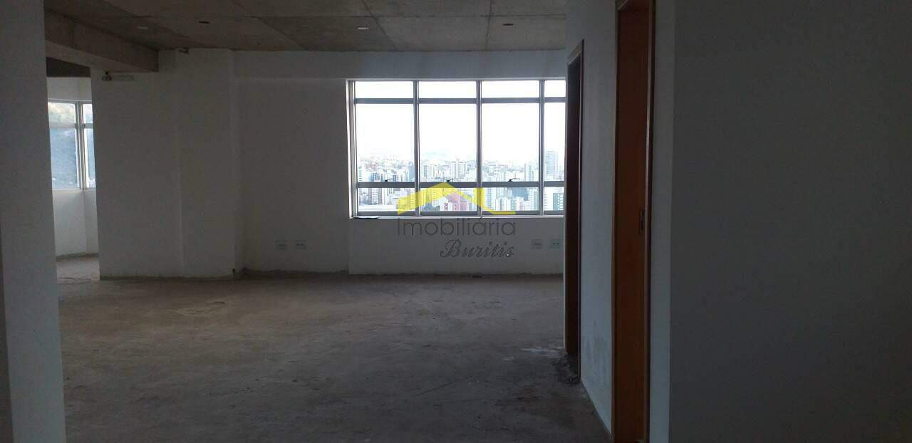 Andar à venda no Estoril: 