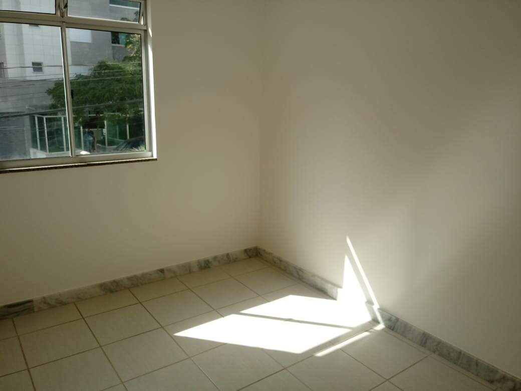 Apartamento à venda no Buritis: 