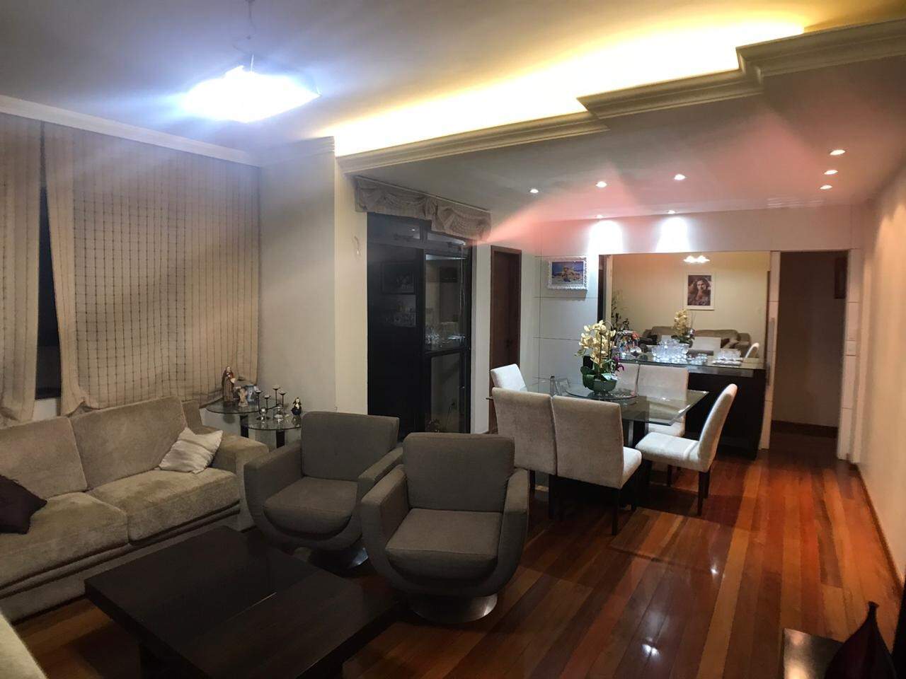 Apartamento à venda no Buritis: 