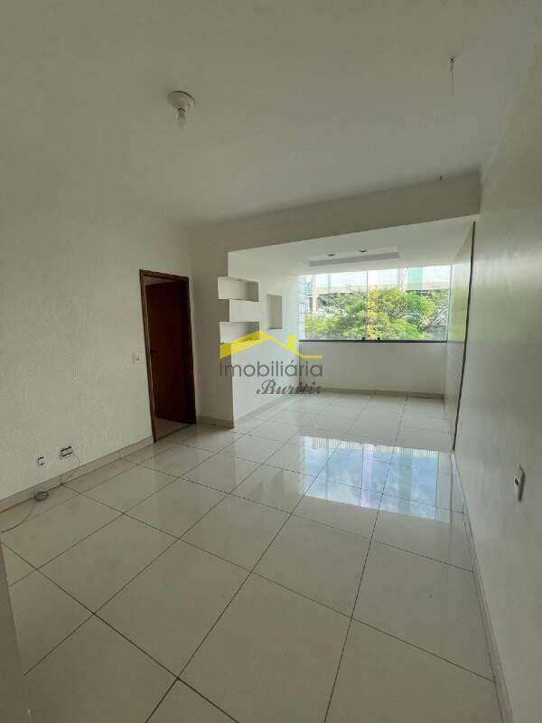 Apartamento à venda no Estoril: 