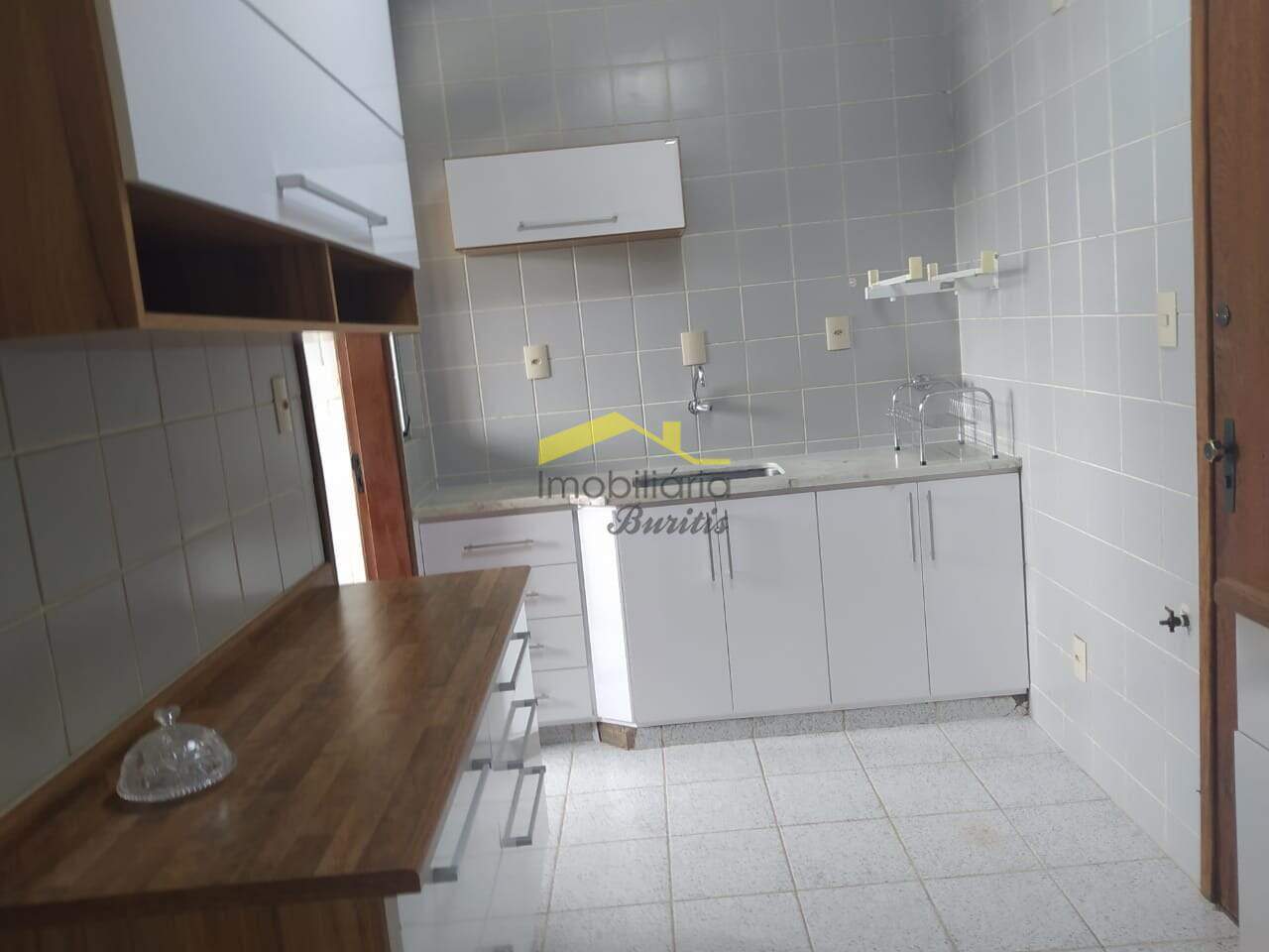 Apartamento à venda no Buritis: 