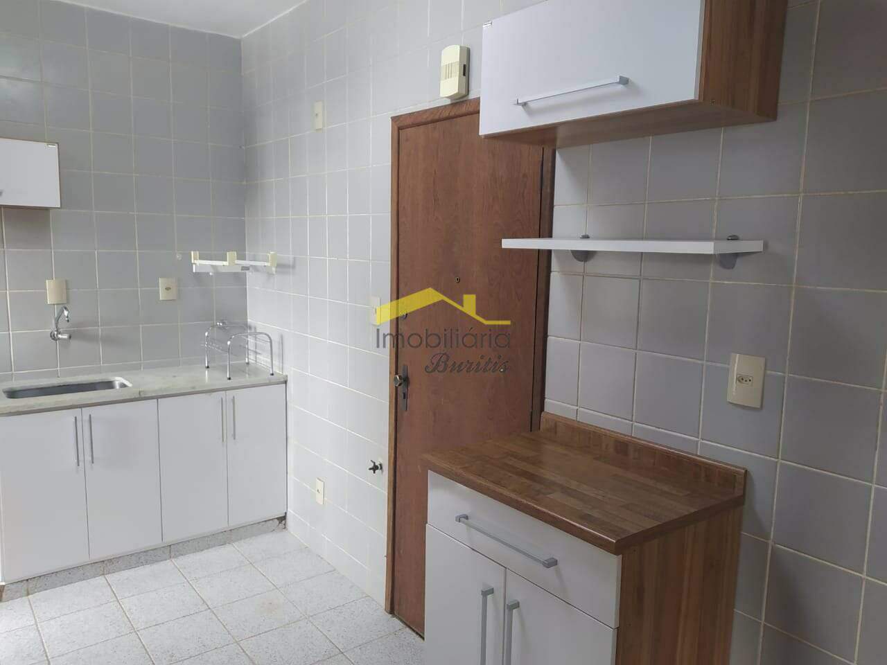Apartamento à venda no Buritis: 