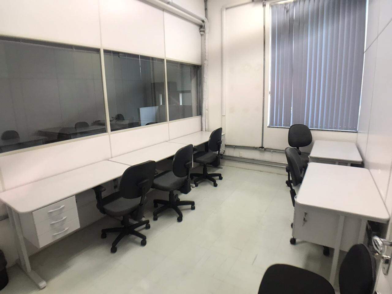 Prédio Comercial para aluguel no Estoril: 