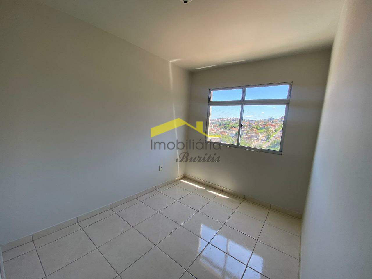 Apartamento para aluguel no Buritis: 