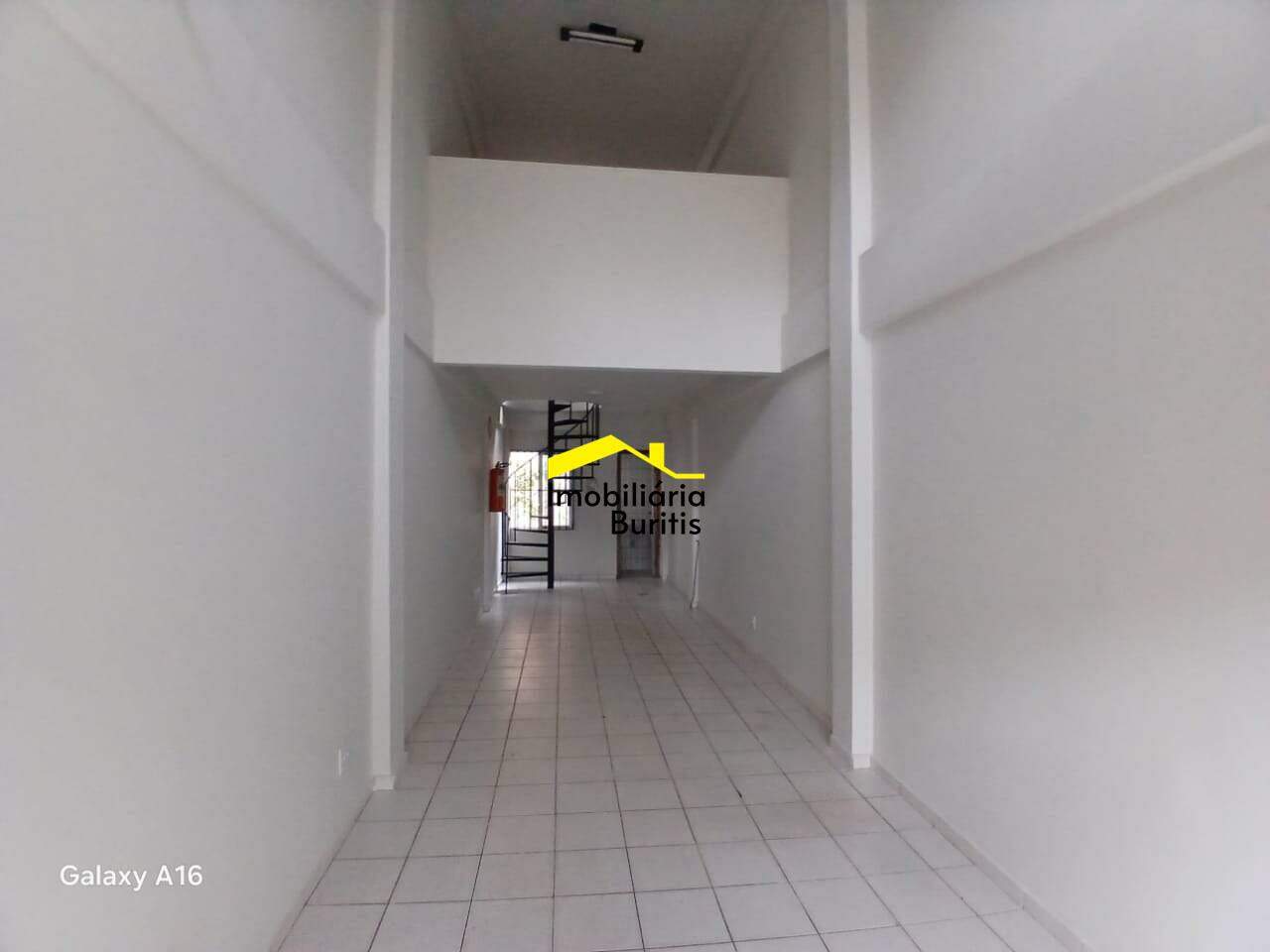 Loja à venda no Buritis: 